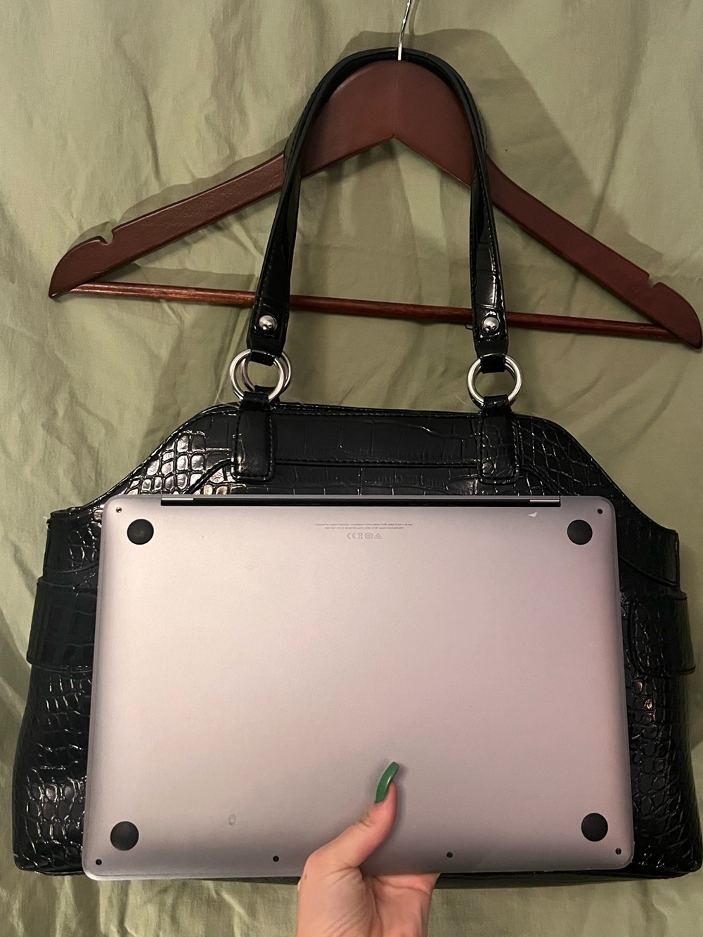 Vintage Guess Large Purse - Picture 4 of 4